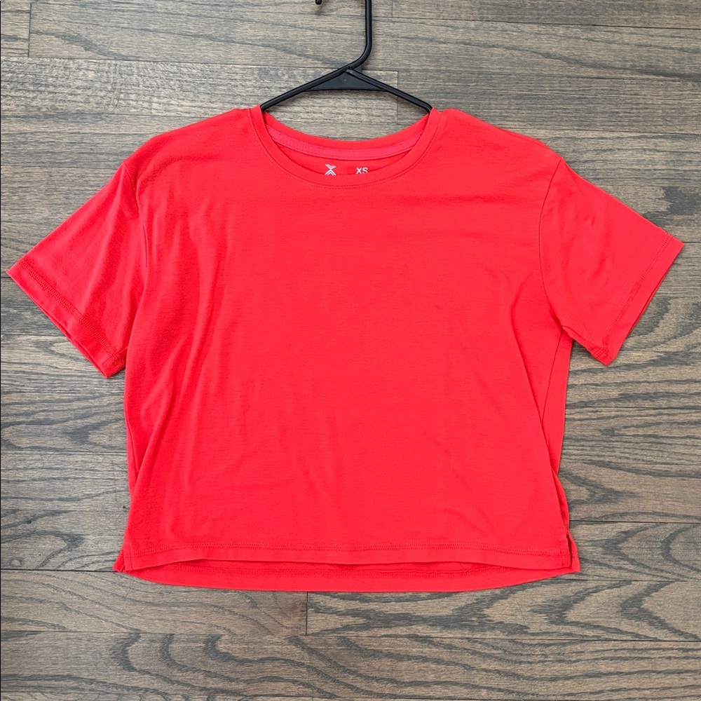 Xersion Vibrant Red Orange Short Sleeve Tee
